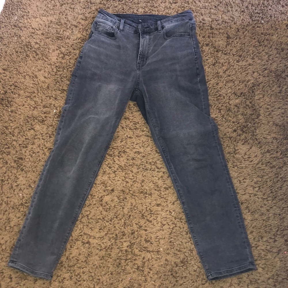 mom jeans